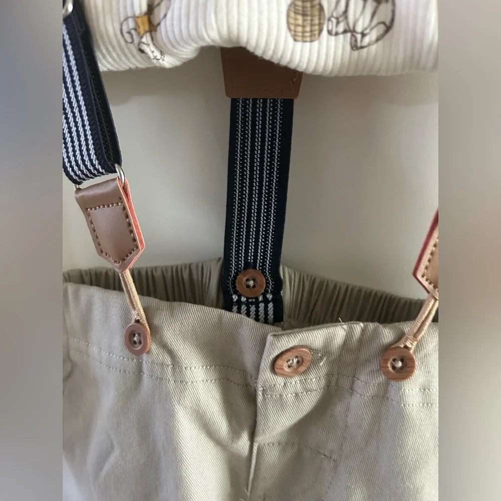 Disney Winnie Pooh 2pc Baby Boy Outfit (Bodysuit Pants with suspenders) 18month